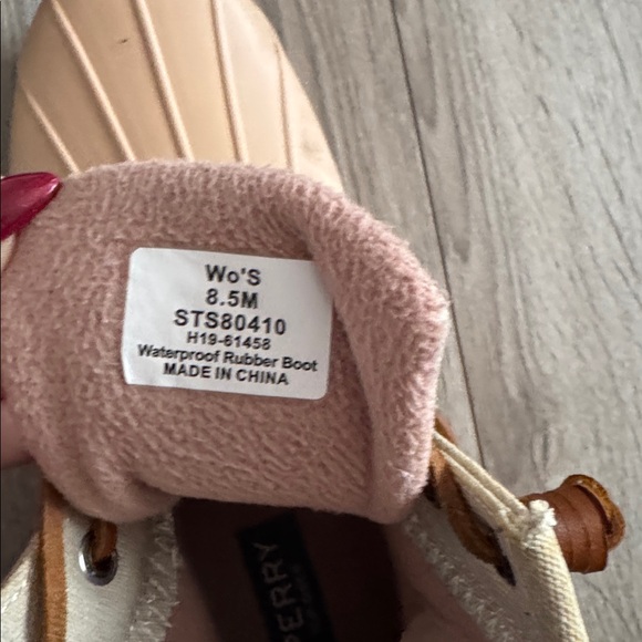 Sperry women’s duck boots - Picture 4 of 5